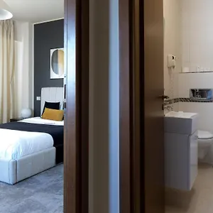 4* Ξενοδοχείο Orhideea &